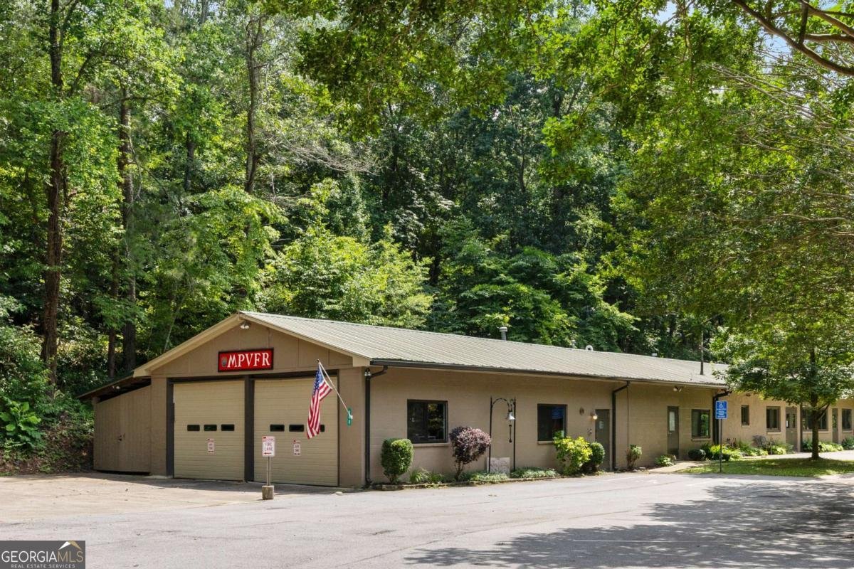 132 Lakeshore Drive Roswell - 43