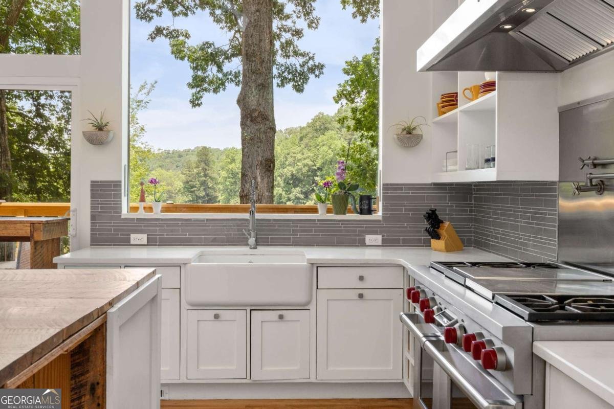 132 Lakeshore Drive Roswell - 6