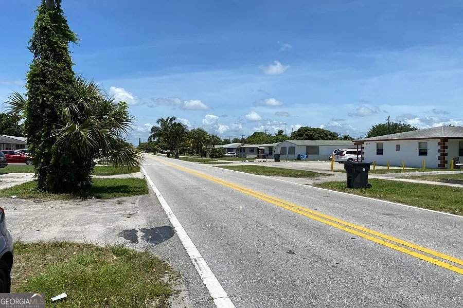 325 Silver Beach Road Riviera Beach - 4