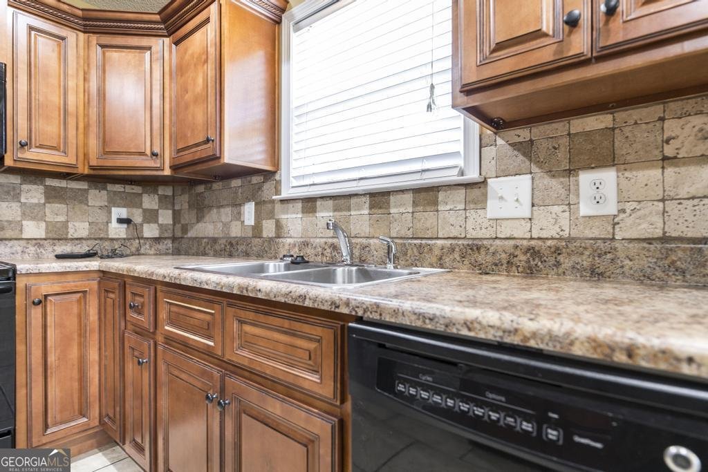 417 Madison Place Parkway Byron - 20