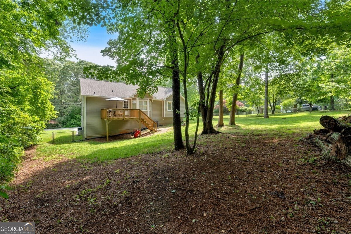 323 Bells Ferry Road White - 24