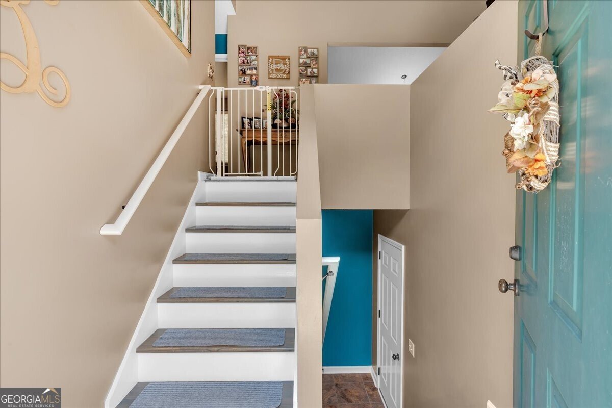 323 Bells Ferry Road White - 6
