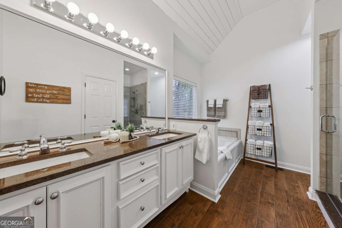 8485 Anchor on Lanier Court Gainesville - 17