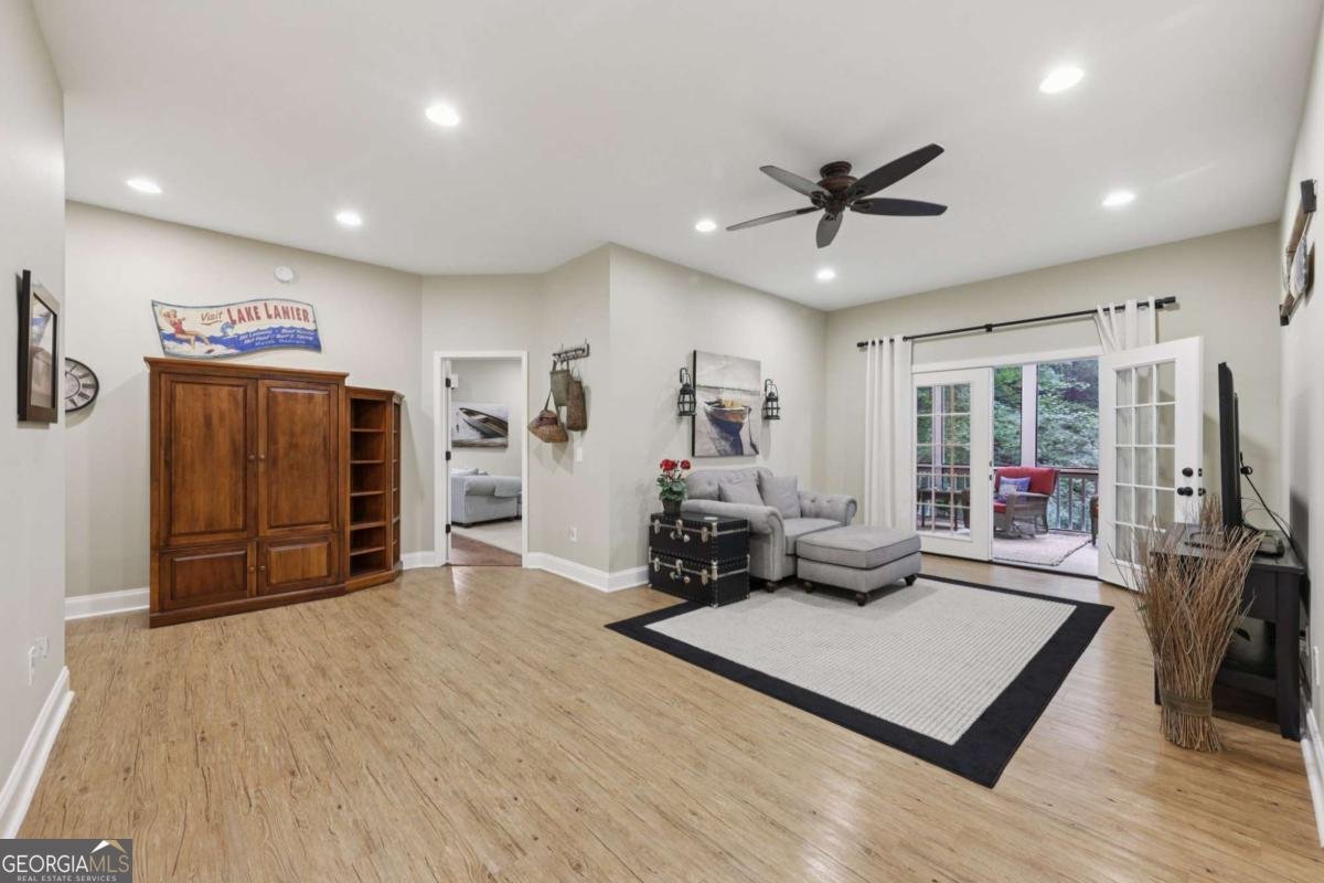 8485 Anchor on Lanier Court Gainesville - 22