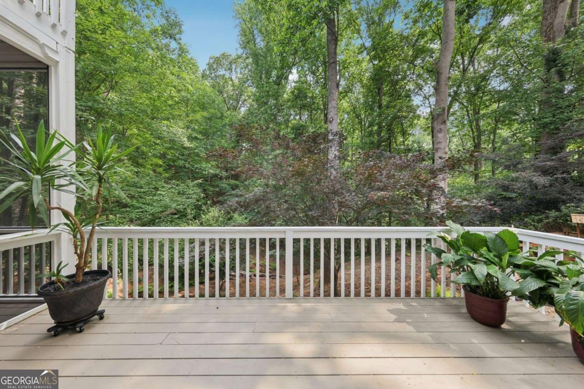 8485 Anchor on Lanier Court Gainesville - 36