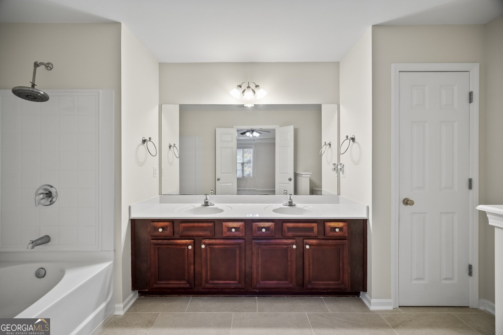 1278 Houndslake Drive Marietta - 3