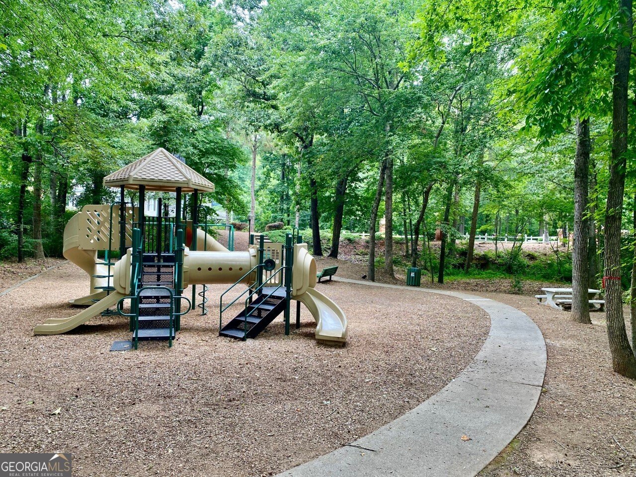 660 Briarleigh Way Woodstock - 70