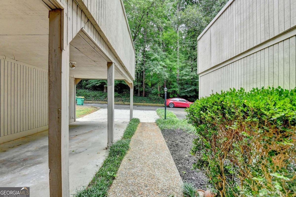 6221 Willow Run Road Peachtree Corners - 12