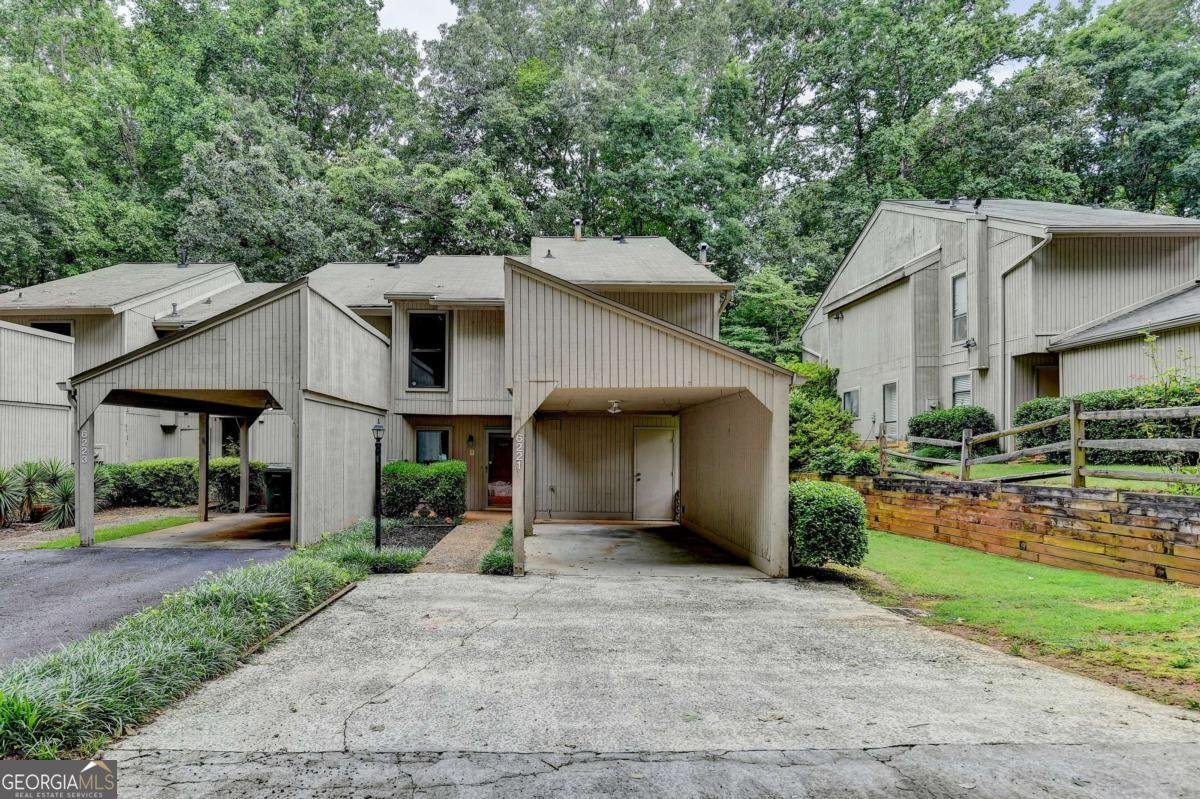 6221 Willow Run Road Peachtree Corners - 2