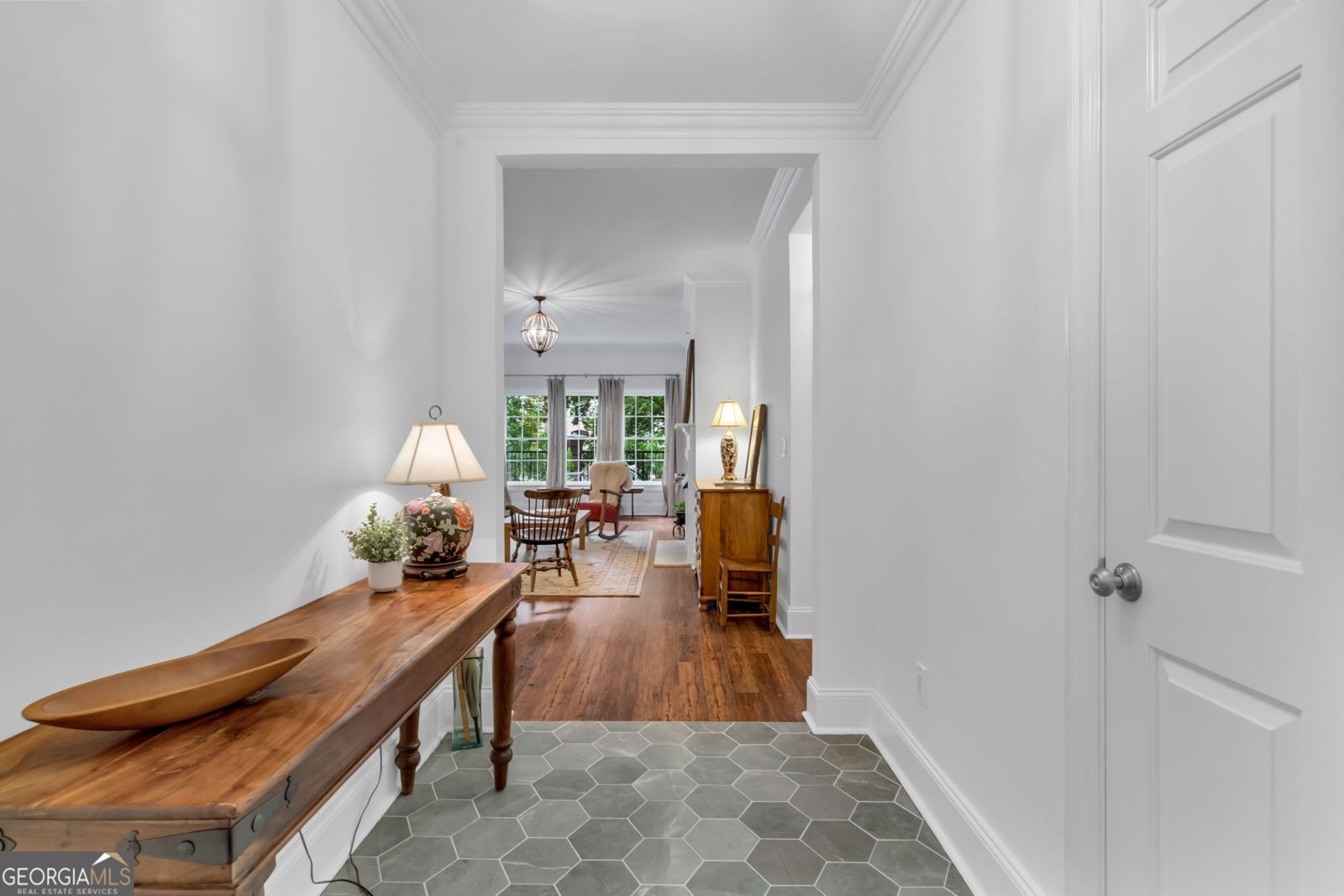 211 Colonial Homes Drive Atlanta - 4