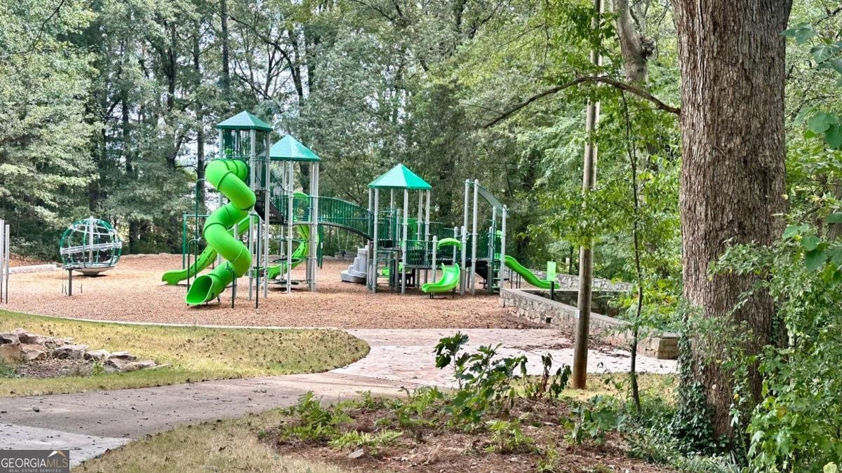511 Casanova Street Atlanta - 9