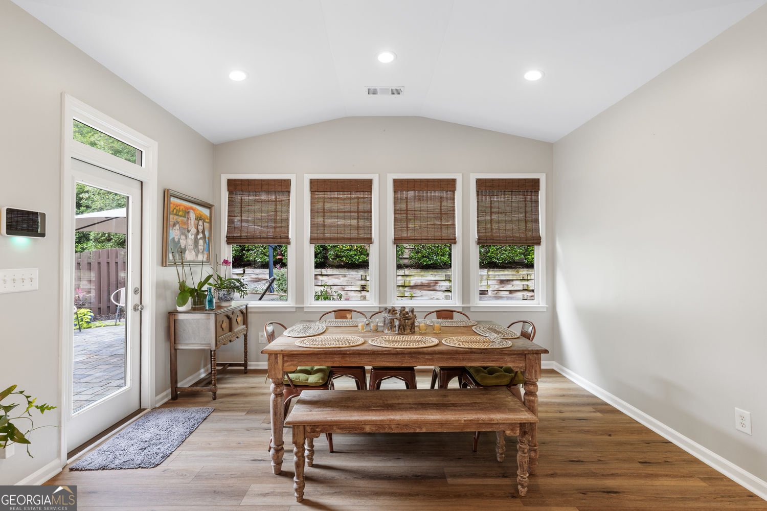 7537 Brookstone Circle Flowery Branch - 17