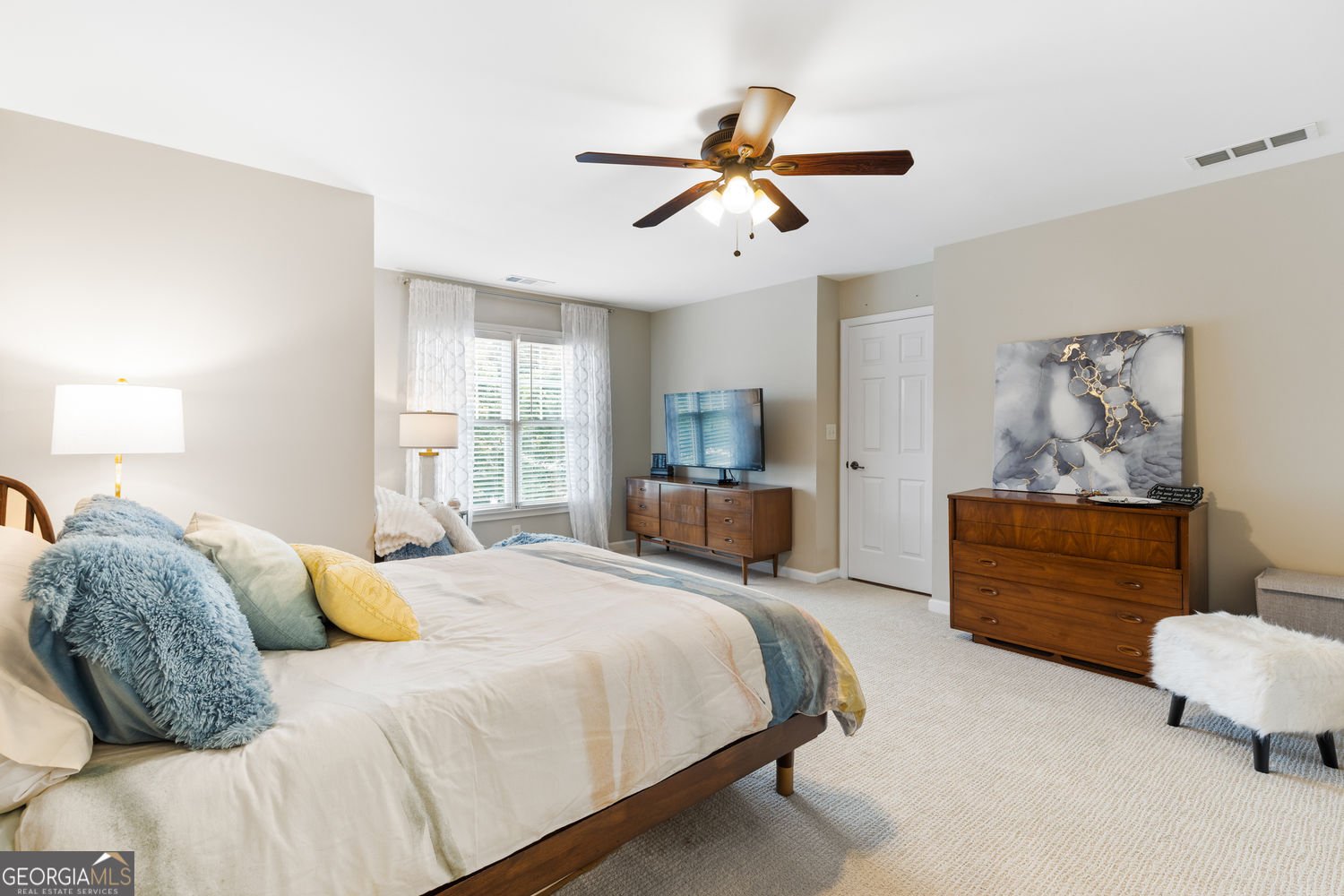 7537 Brookstone Circle Flowery Branch - 34