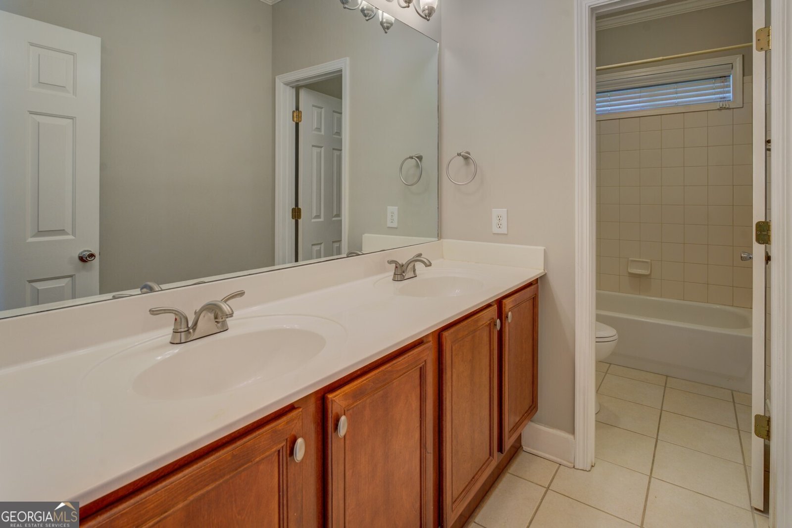 1065 Chippewa Oak Drive Dacula - 34