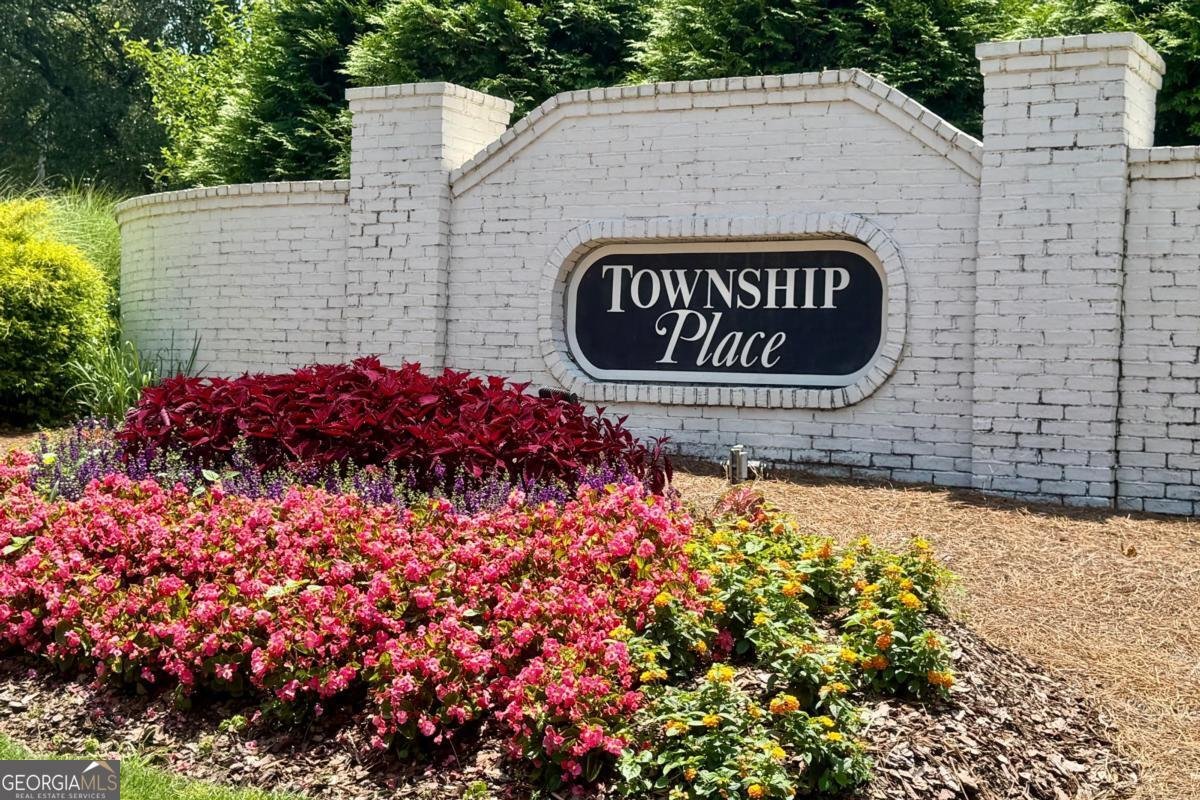 2081 Township Drive Woodstock - 56