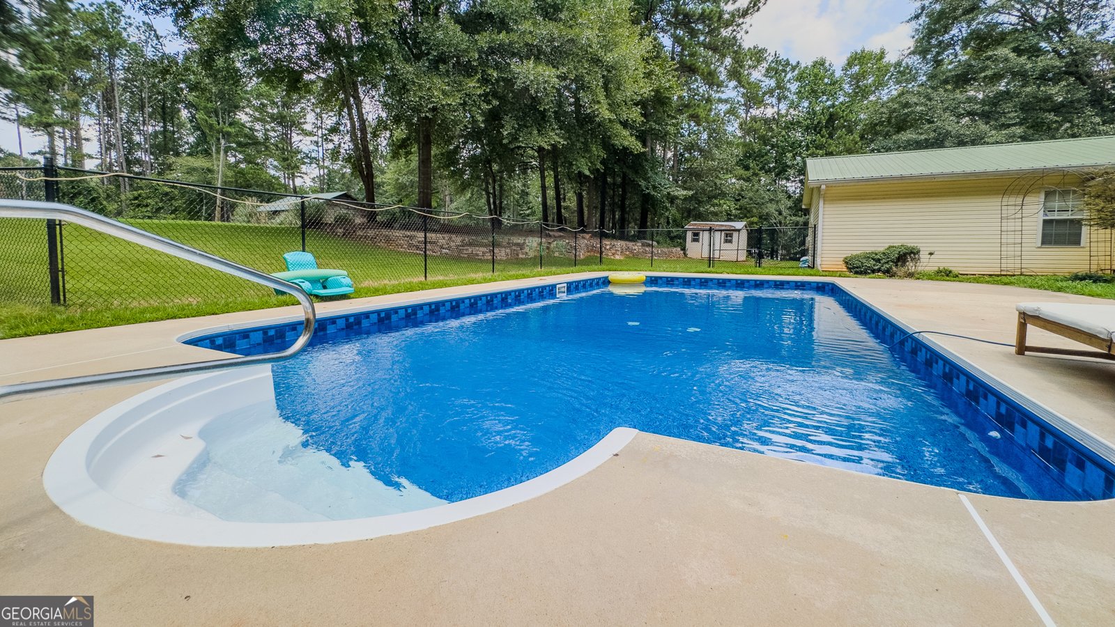 90 Howard Road Senoia - 1