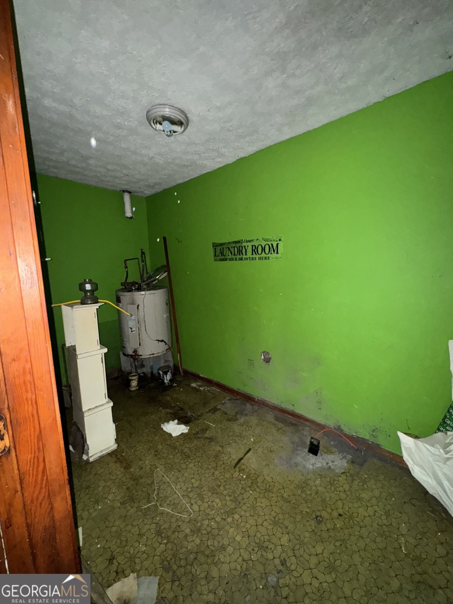 8373 Chicago Avenue Douglasville - 16