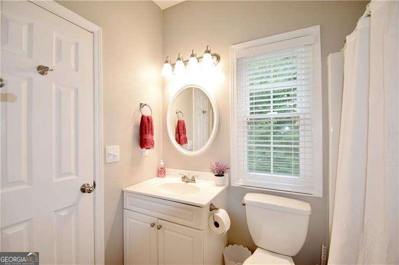 2540 RIDGEHURST Drive Buford - 17