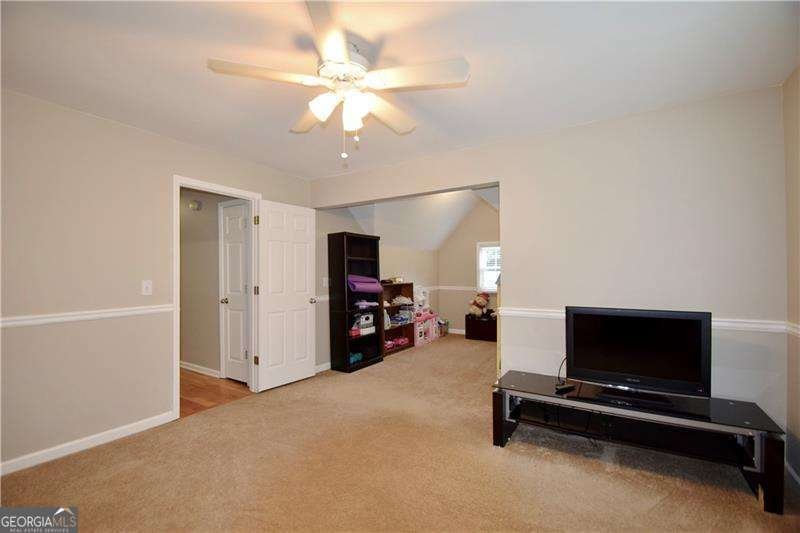 2540 RIDGEHURST Drive Buford - 33