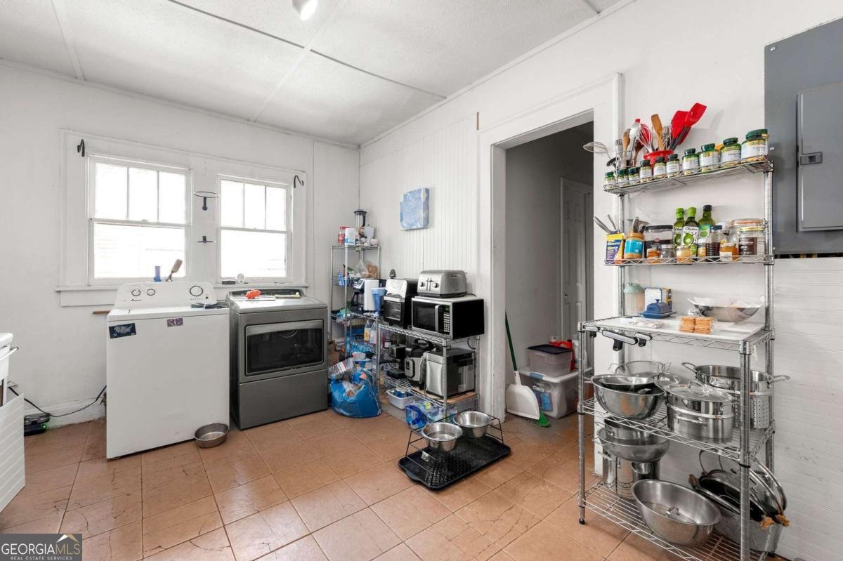 1639 Rogers Avenue Atlanta - 9