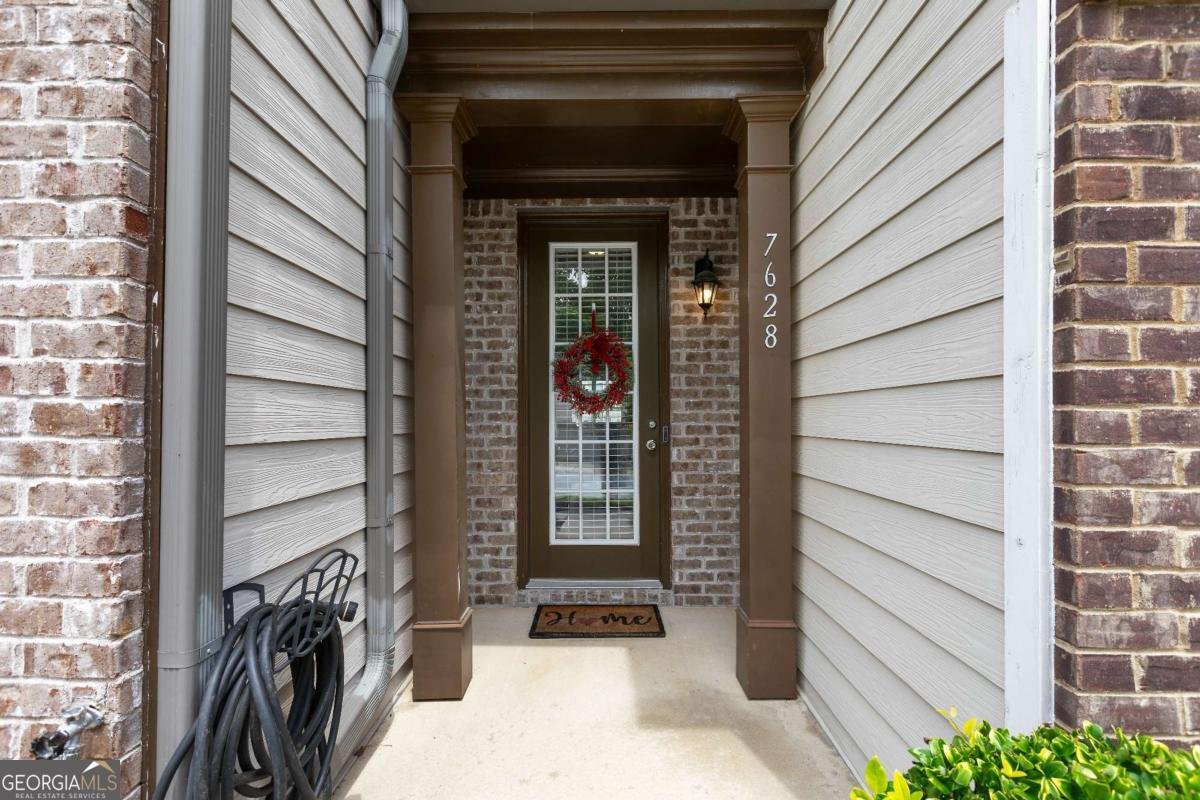 7628 Summer Berry Lane Lithonia - 2