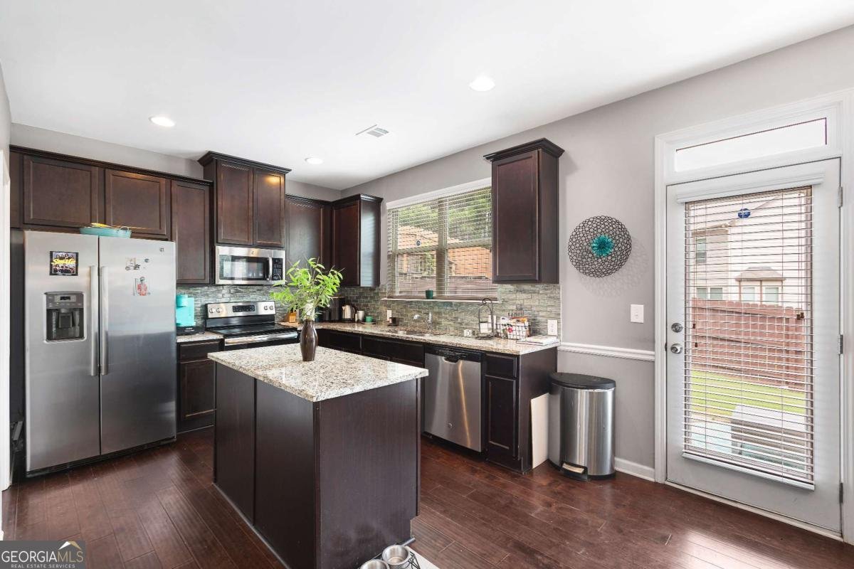 7628 Summer Berry Lane Lithonia - 8