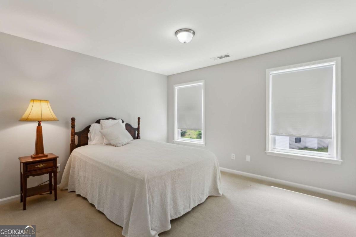 4204 Woodfare Lane Kennesaw - 33