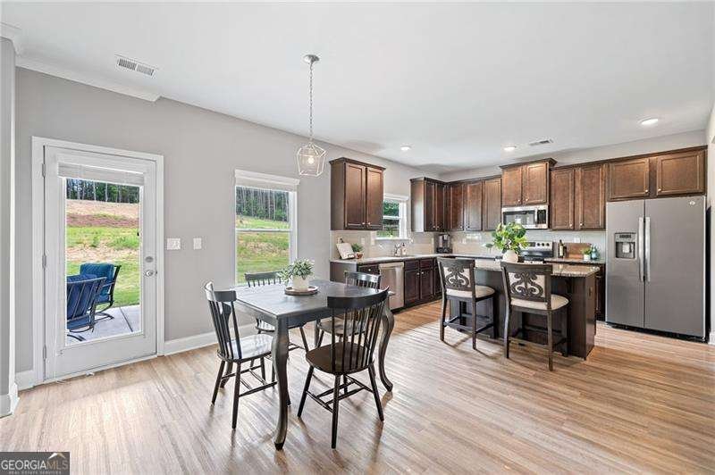 31 Village Trace Rydal - 14
