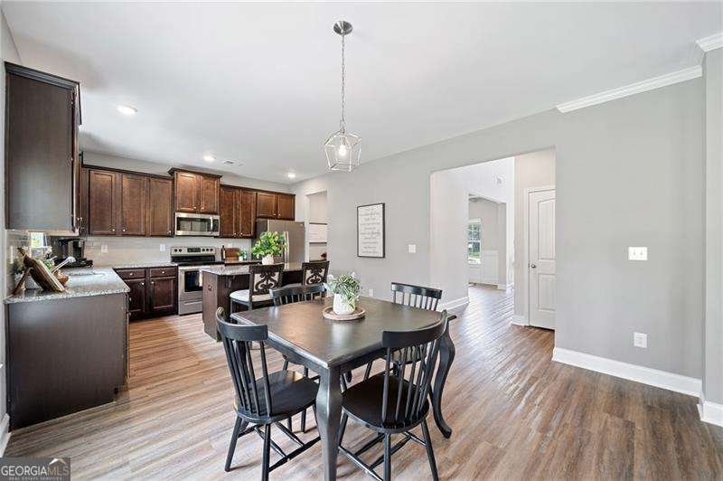 31 Village Trace Rydal - 15