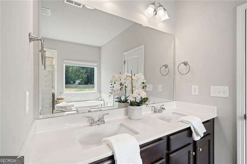 31 Village Trace Rydal - 29