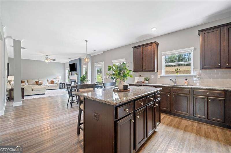 31 Village Trace Rydal - 9
