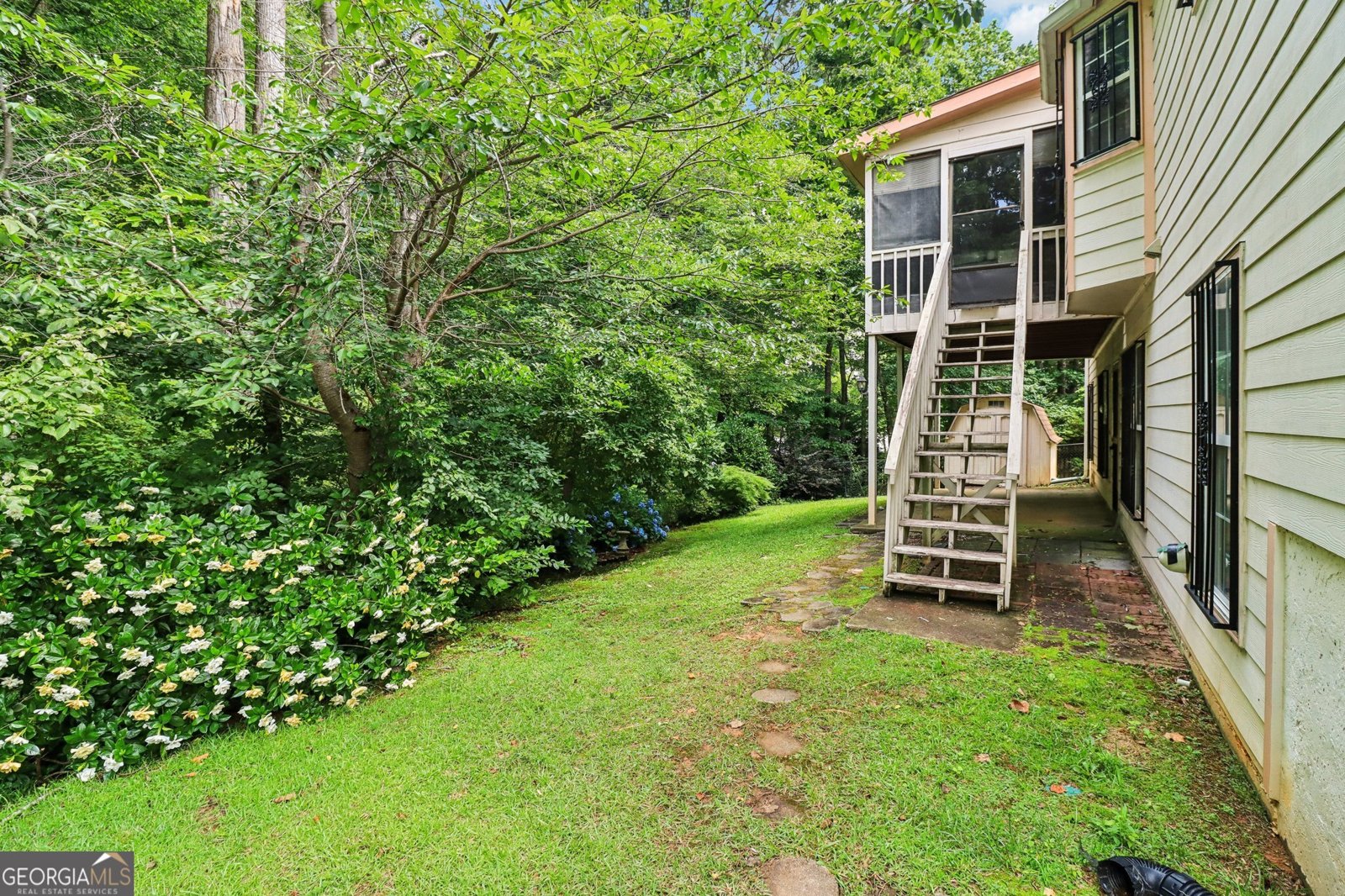 885 Falling Water Lane Norcross - 29