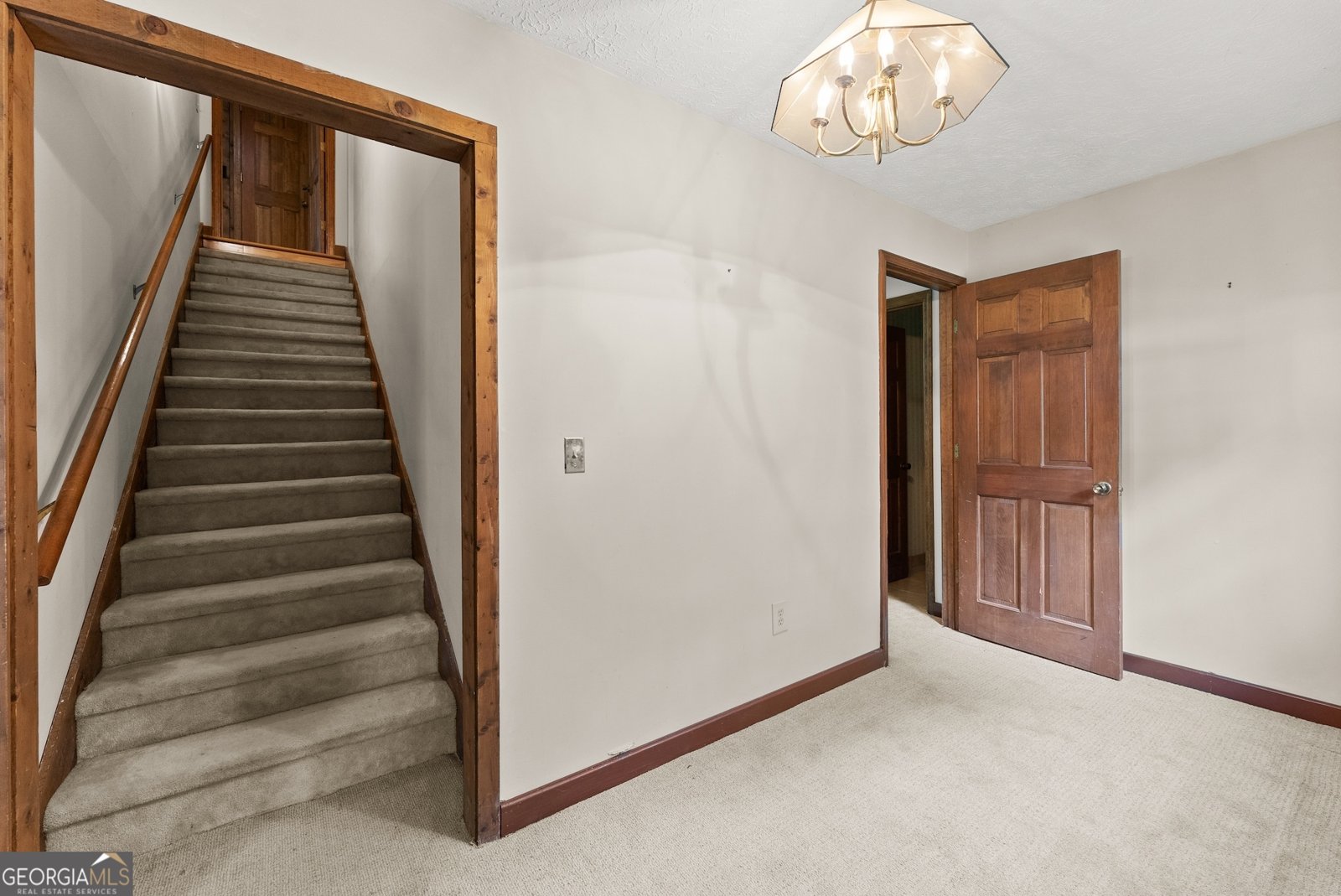 151 Hilltop Street Cleveland - 27