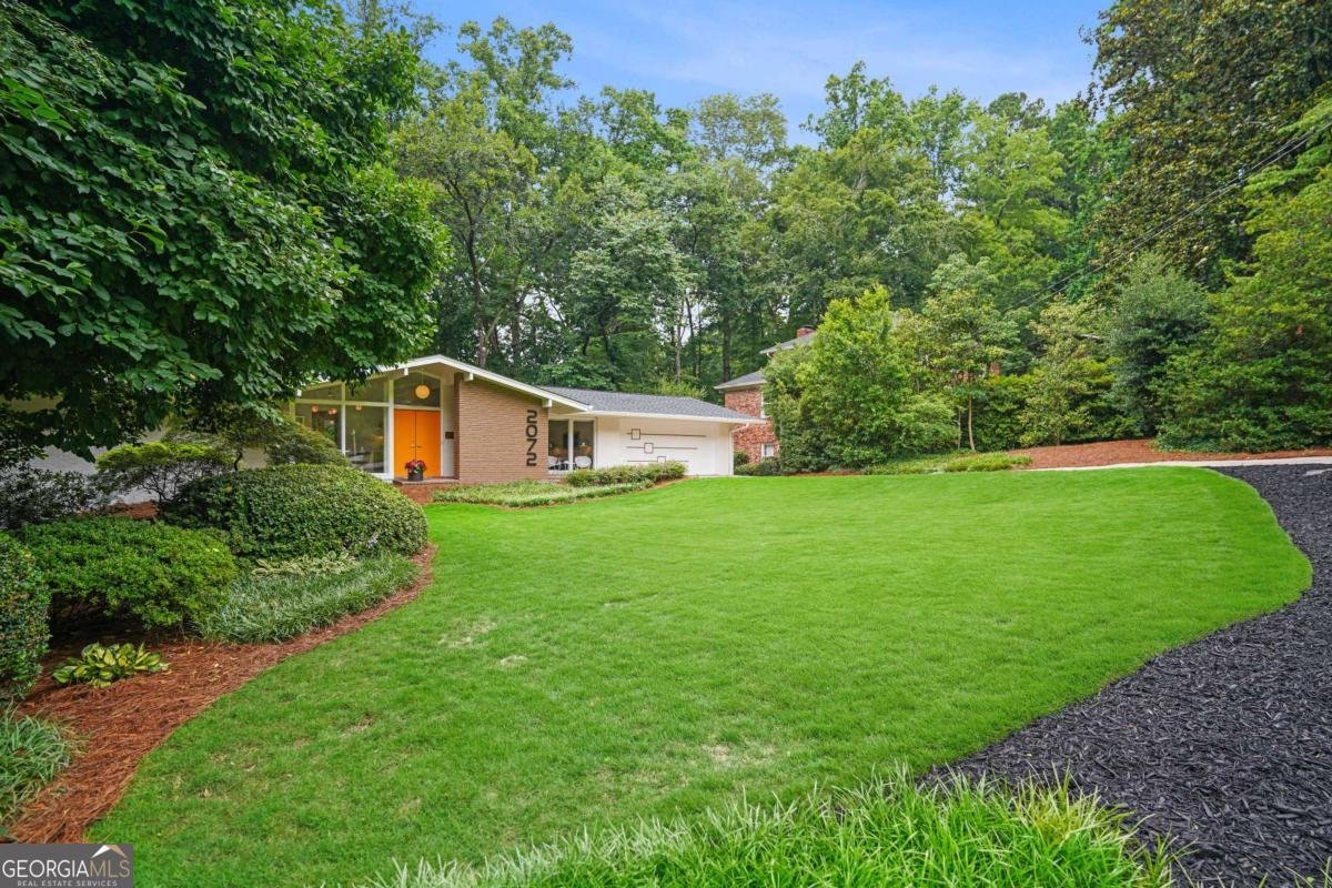 2072 Castleway Drive Atlanta - 3