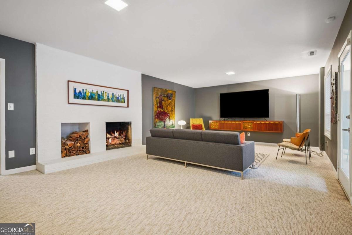 2072 Castleway Drive Atlanta - 31