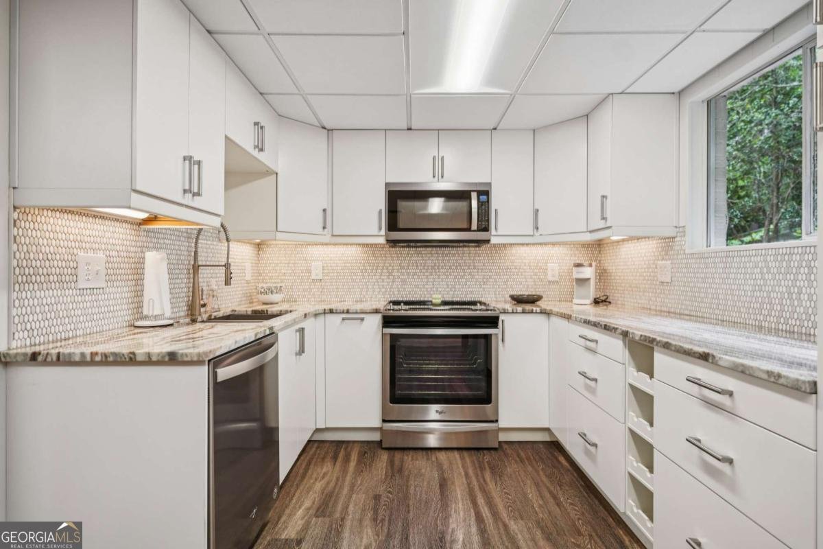 2072 Castleway Drive Atlanta - 33