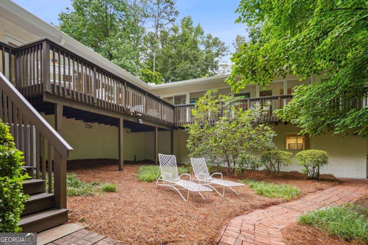 2072 Castleway Drive Atlanta - 42