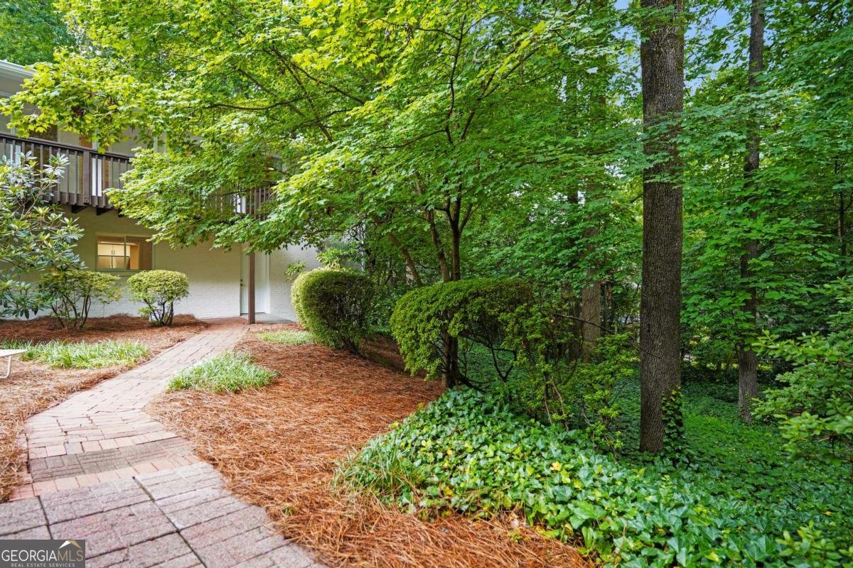 2072 Castleway Drive Atlanta - 43