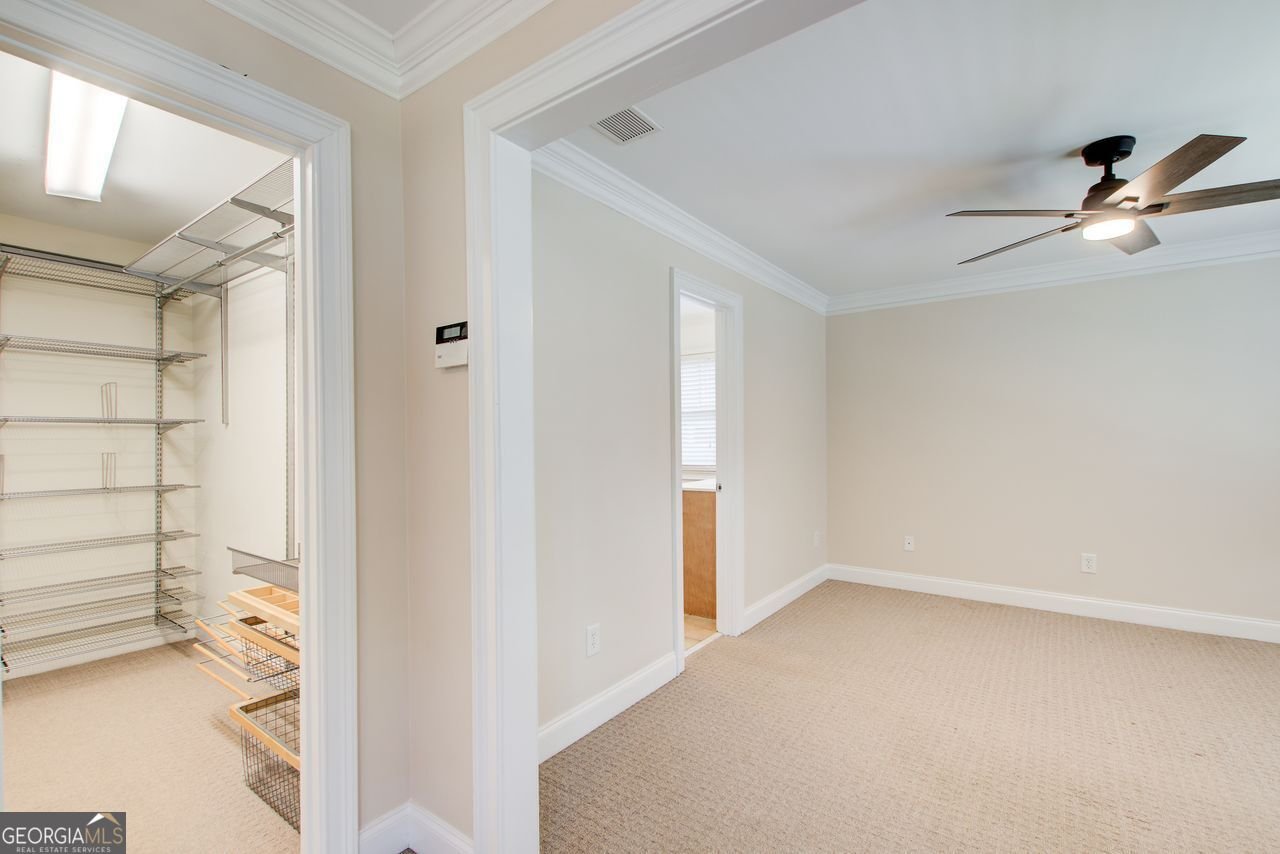 945 LONGLEY Avenue Atlanta - 18