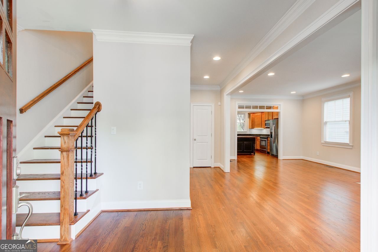 945 LONGLEY Avenue Atlanta - 2