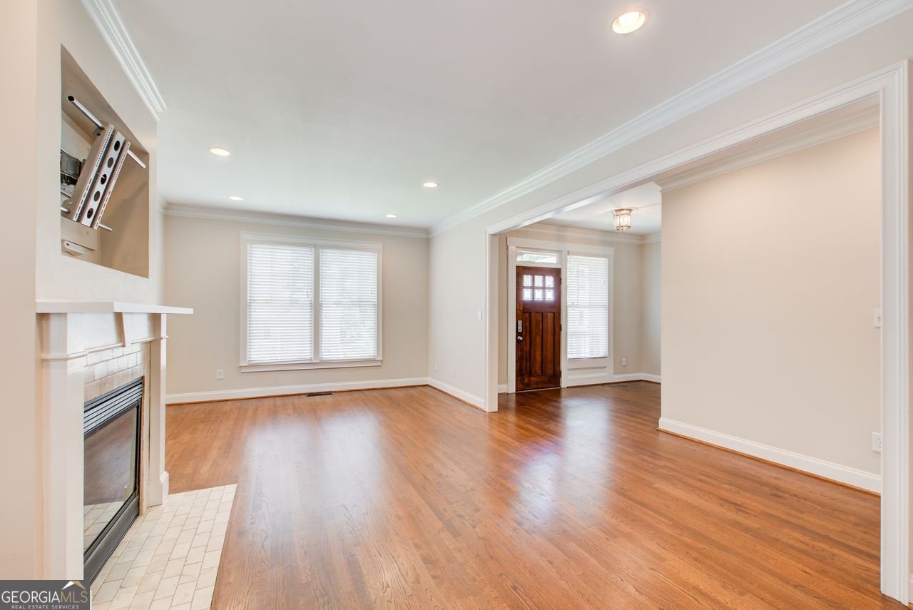 945 LONGLEY Avenue Atlanta - 3