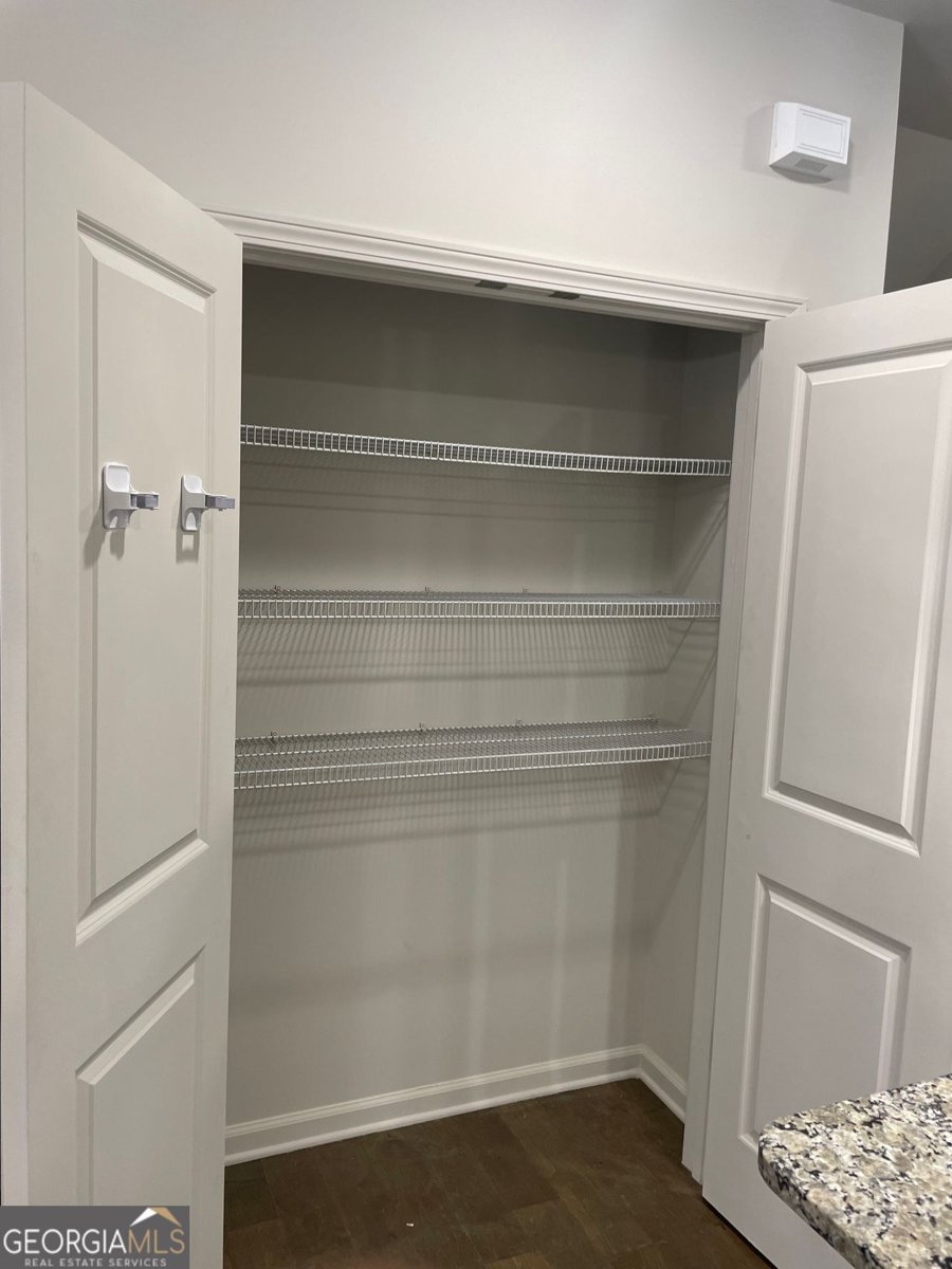 3810 EQUITY Powder Springs - 14