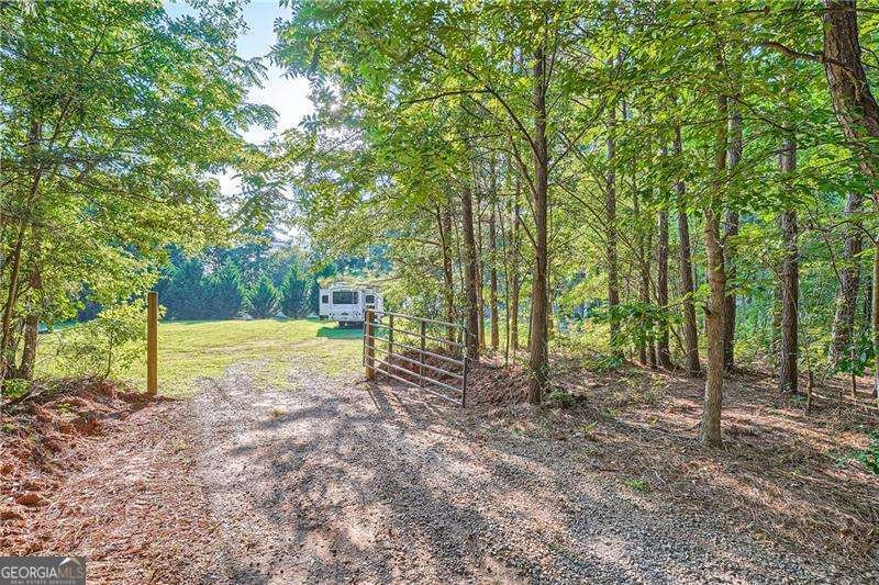 1565 Dr Bramblett Road Cumming - 26