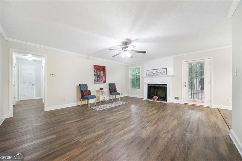 3235 Harms Way Snellville - 4