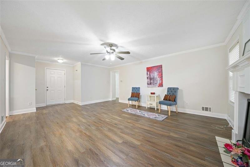 3235 Harms Way Snellville - 8