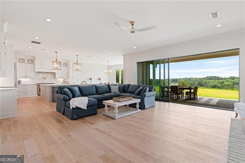 213 Brogans Bluffs Ball Ground - 4
