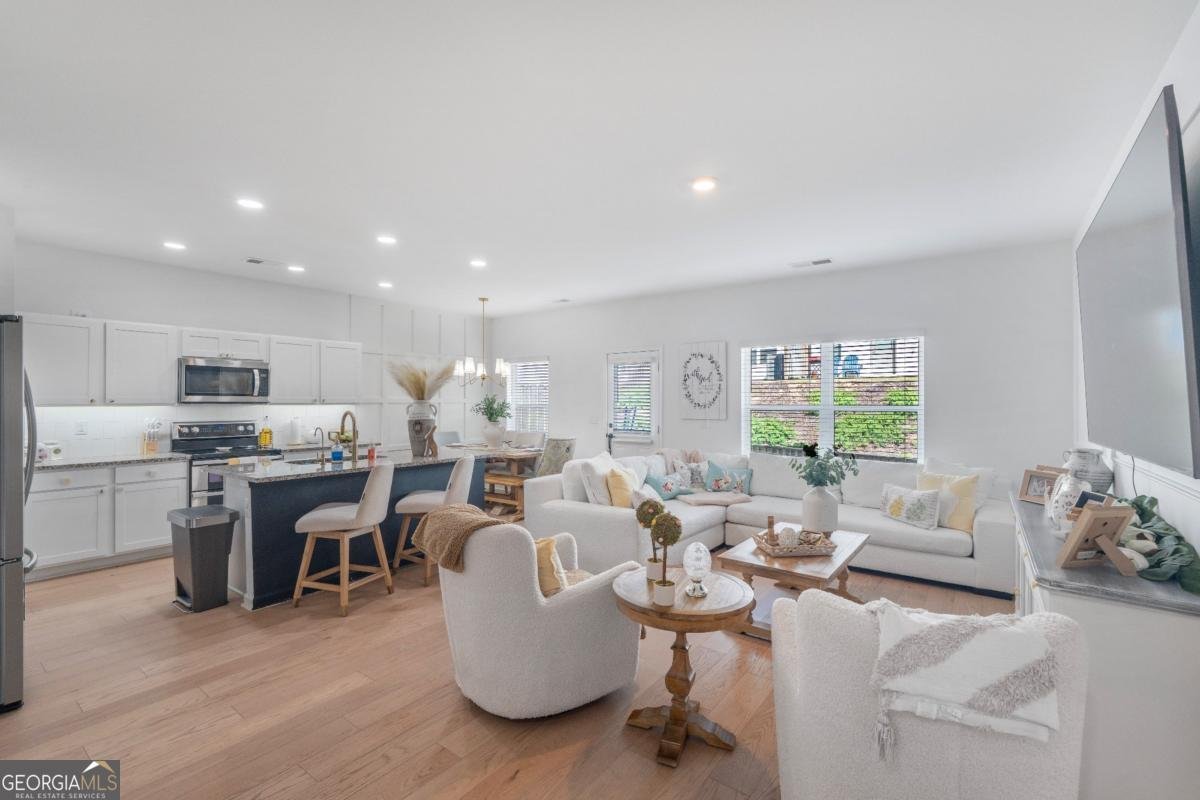 1388 Ben Park Way Grayson - 6