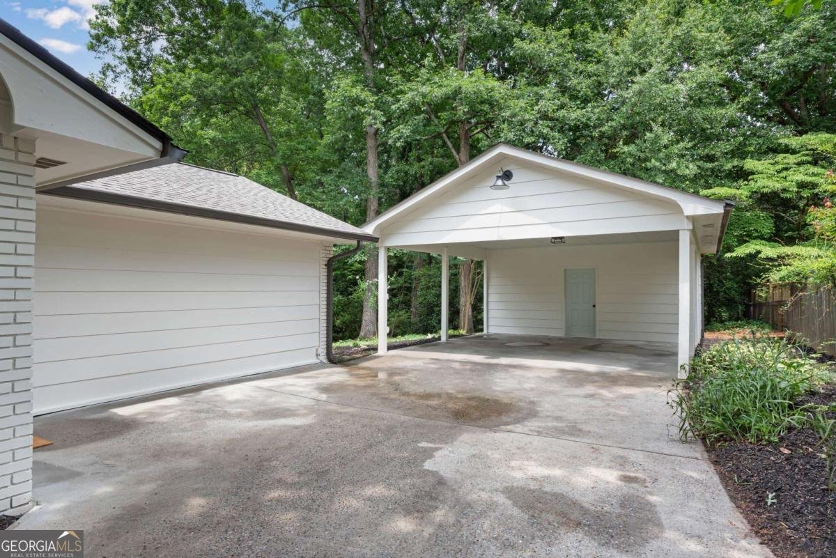 4309 King Valley Drive Smyrna - 52