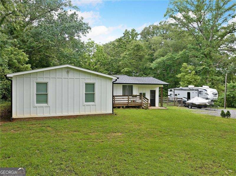 154 Fairview Road Ball Ground - 1