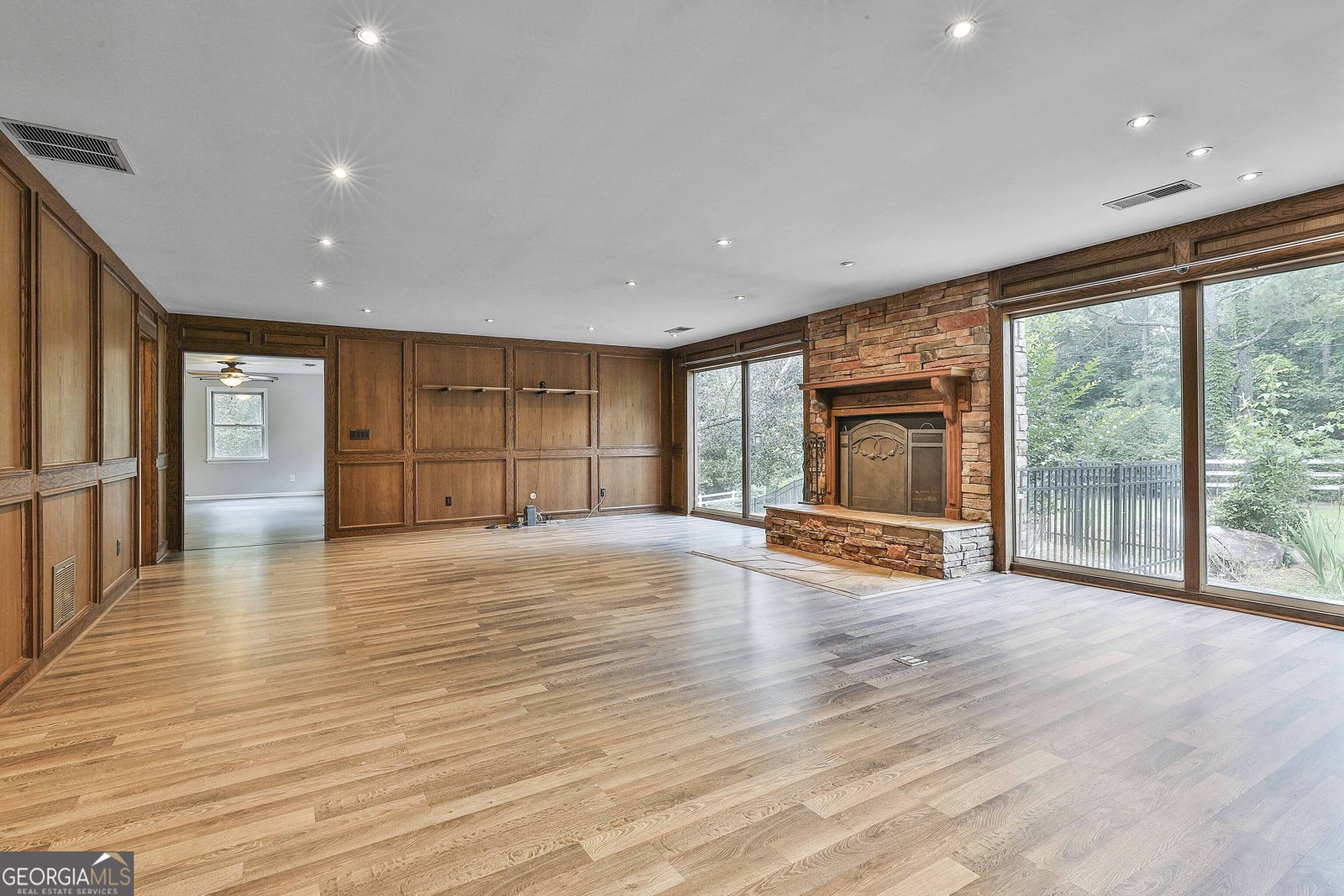 6220 Petersburg Road Fairburn - 29